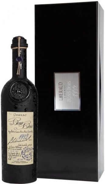 Коньяк Коньяк Lheraud Cognac 1992 Bons Bois 0.7 wood gift pack